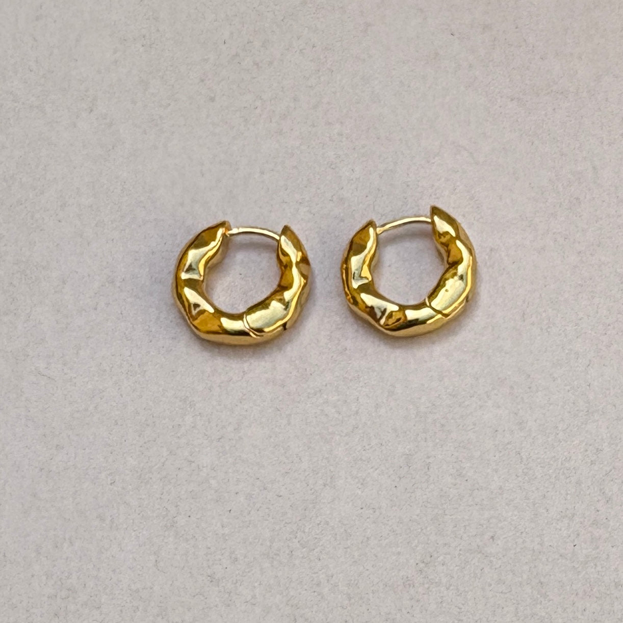 Pendientes Asimétricos