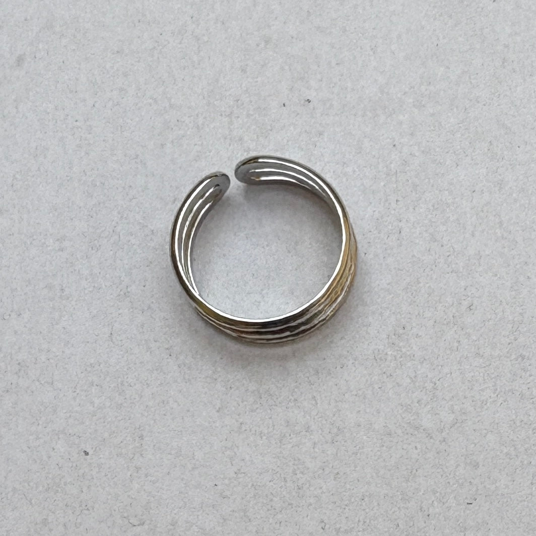 Triple Adjustable Ring