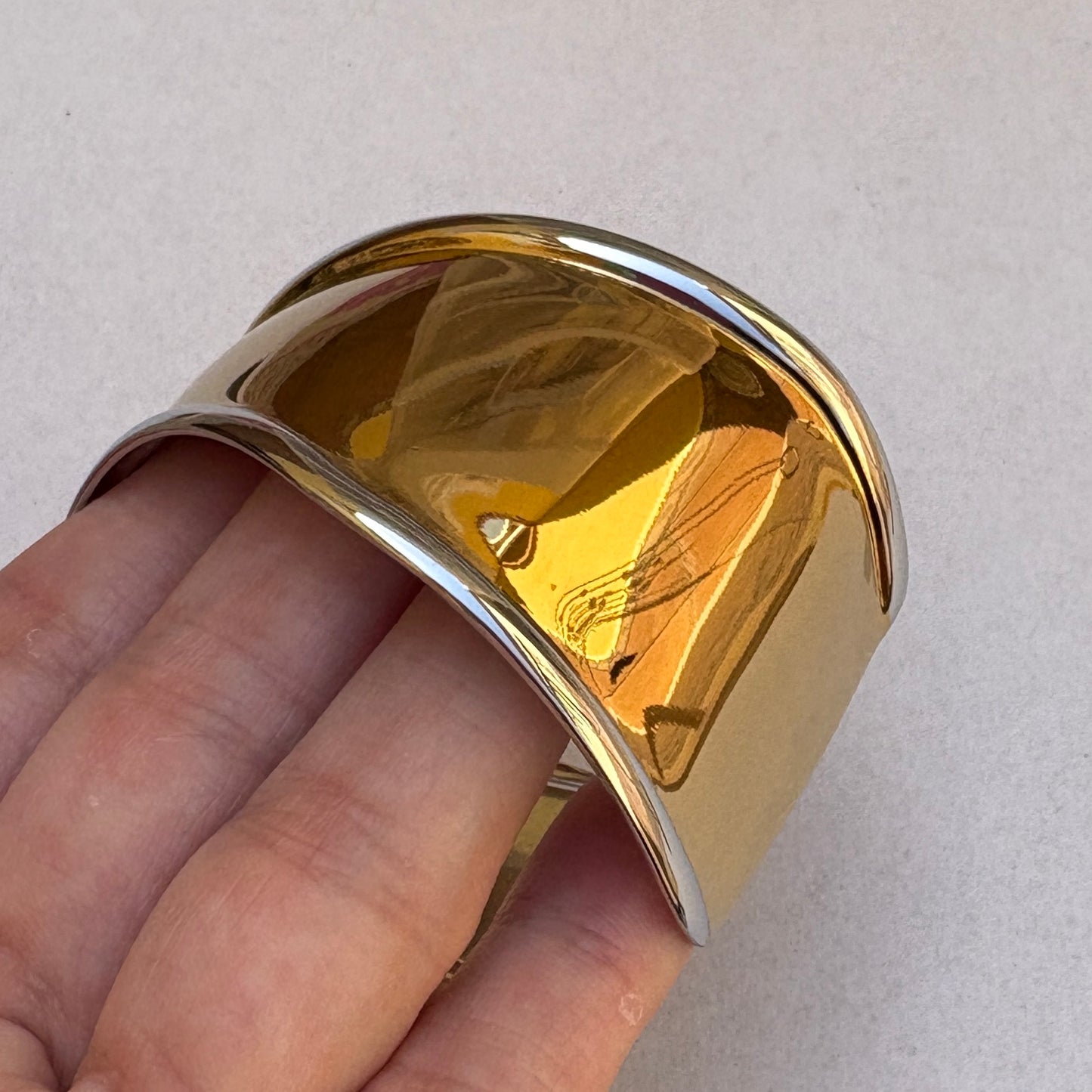 Brazalete Media Luna