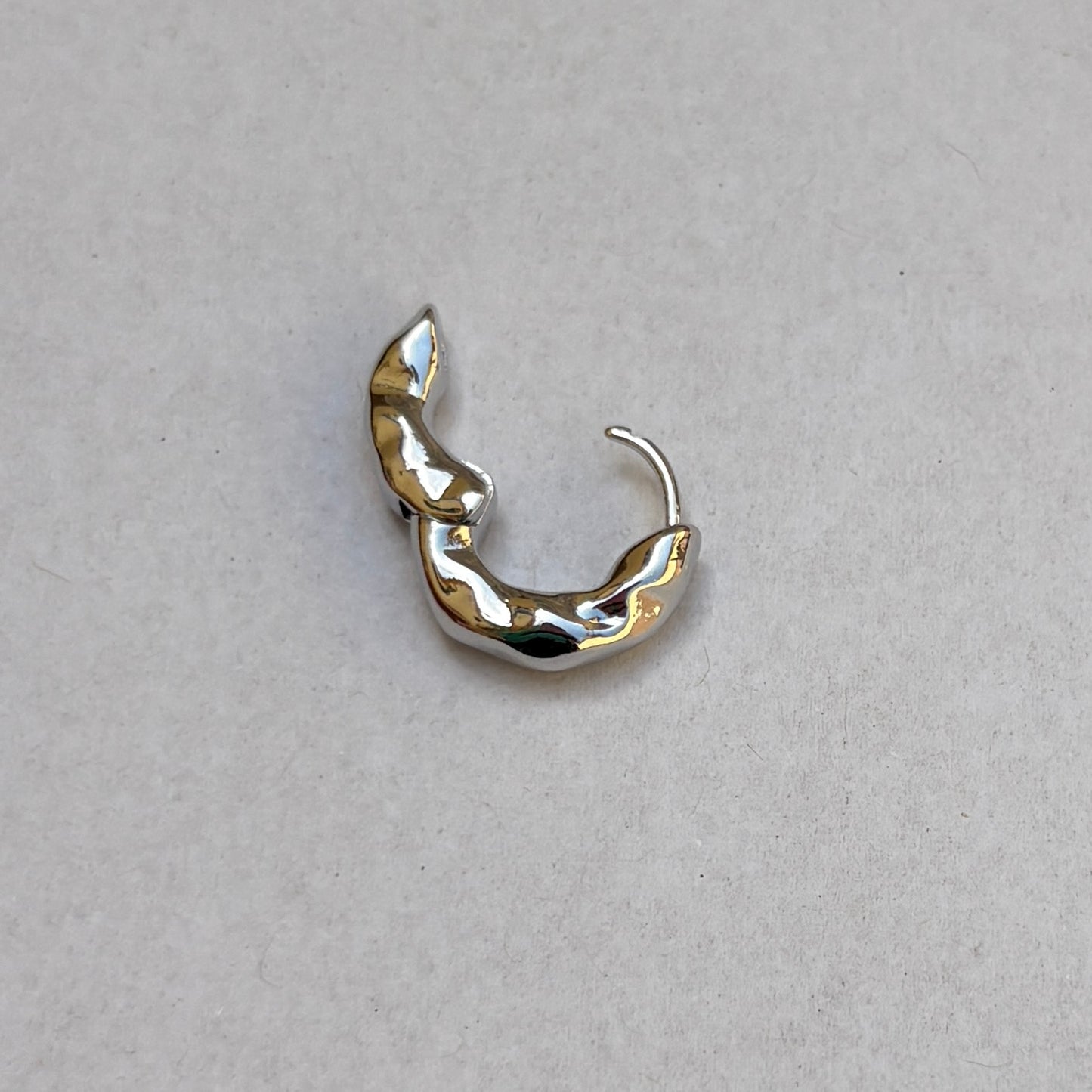 Pendientes Asimétricos